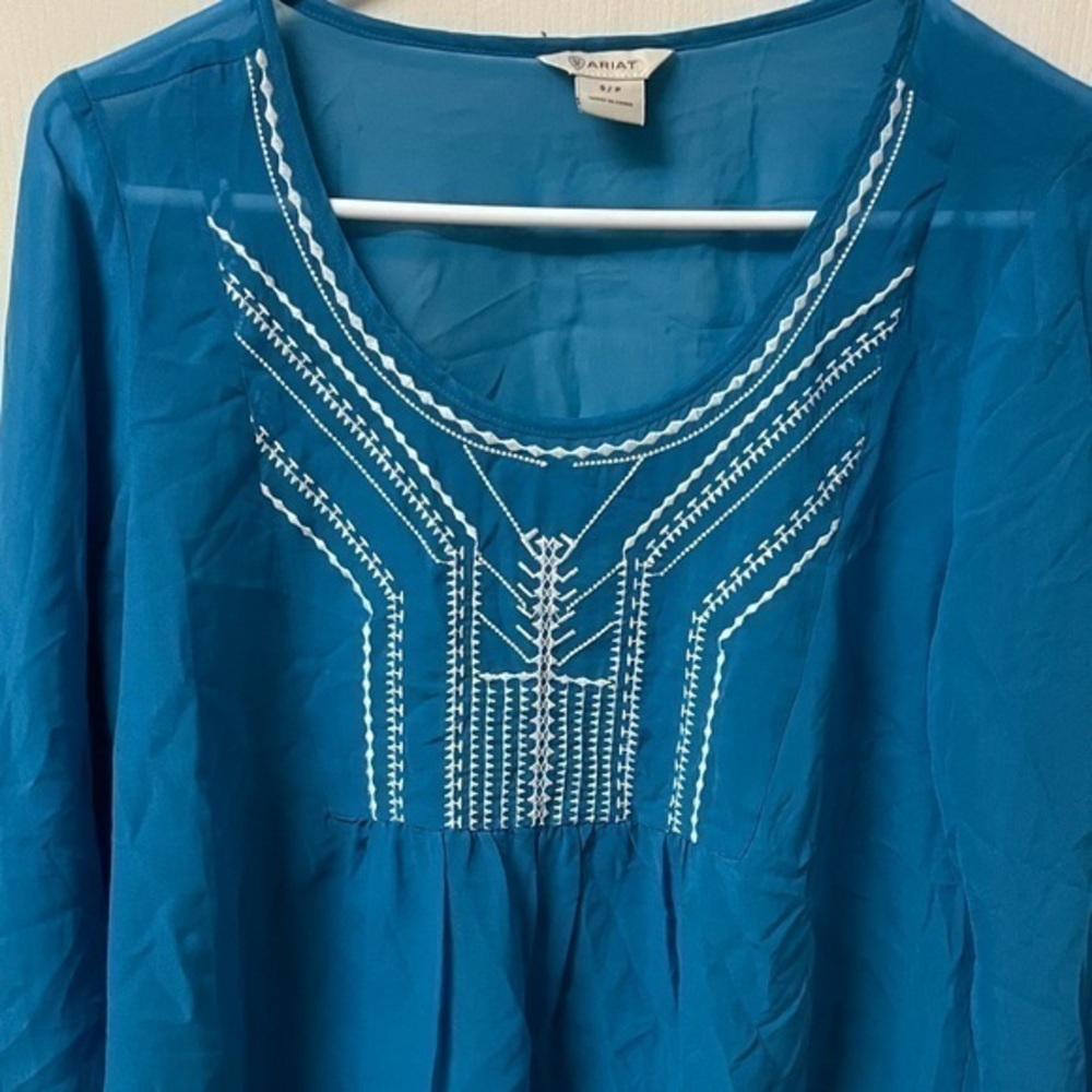 Ariat Shirt